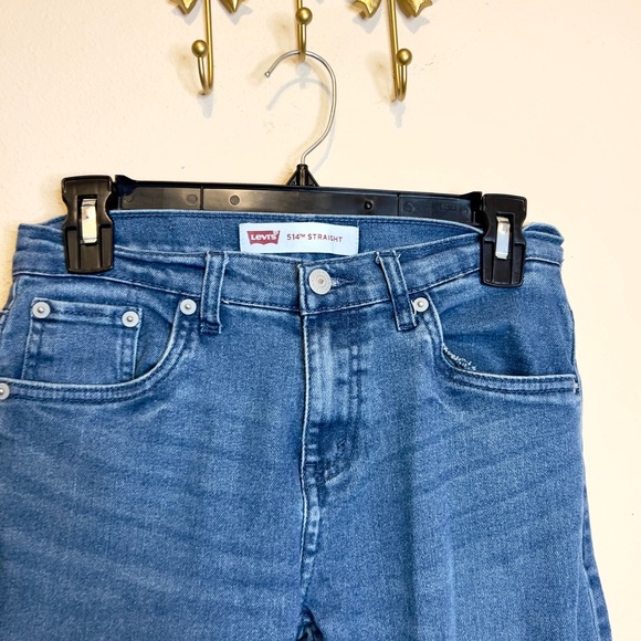 Levi's Classic Straight  514 Blue Jeans. See measurements for size - Picture 3 of 6